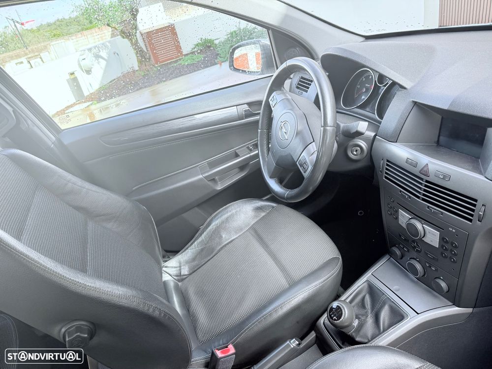 Opel Astra 1.7 CDTI Cosmo M5 - 1