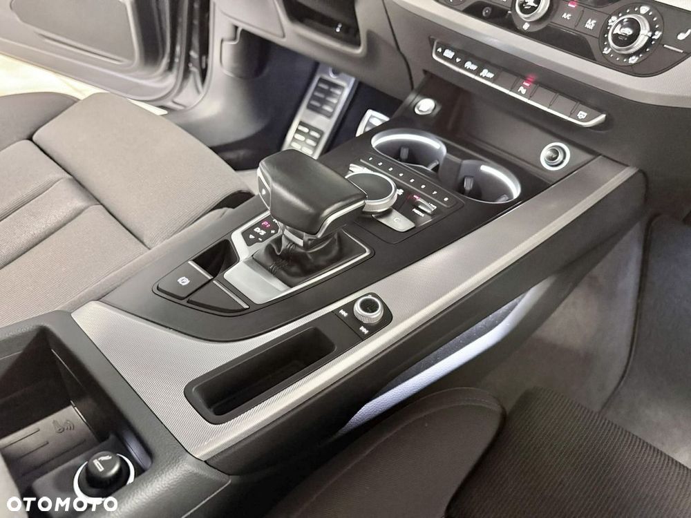Audi A4 Avant 3.0 TDI quattro S tronic sport - 26