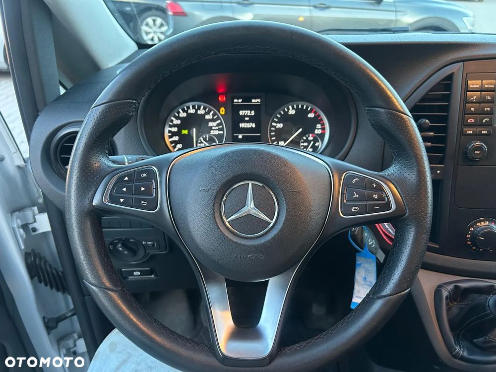Mercedes-Benz Vito 111 CDI (BlueTEC) Tourer Kompakt SELECT - 23
