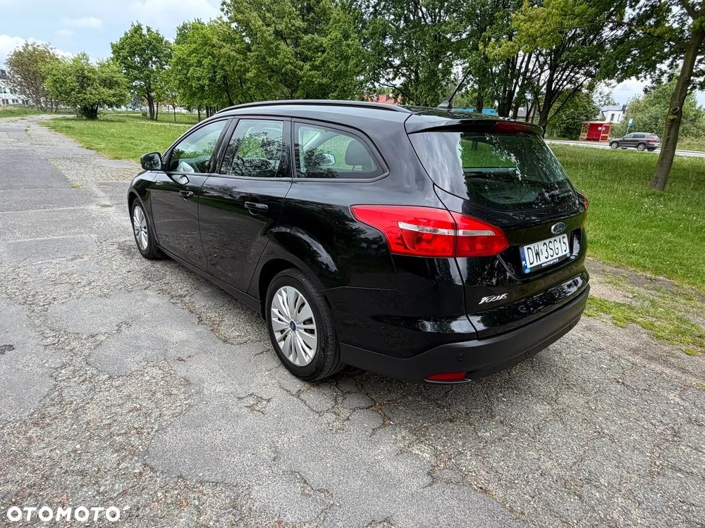 Ford Focus 1.5 TDCi Trend - 4