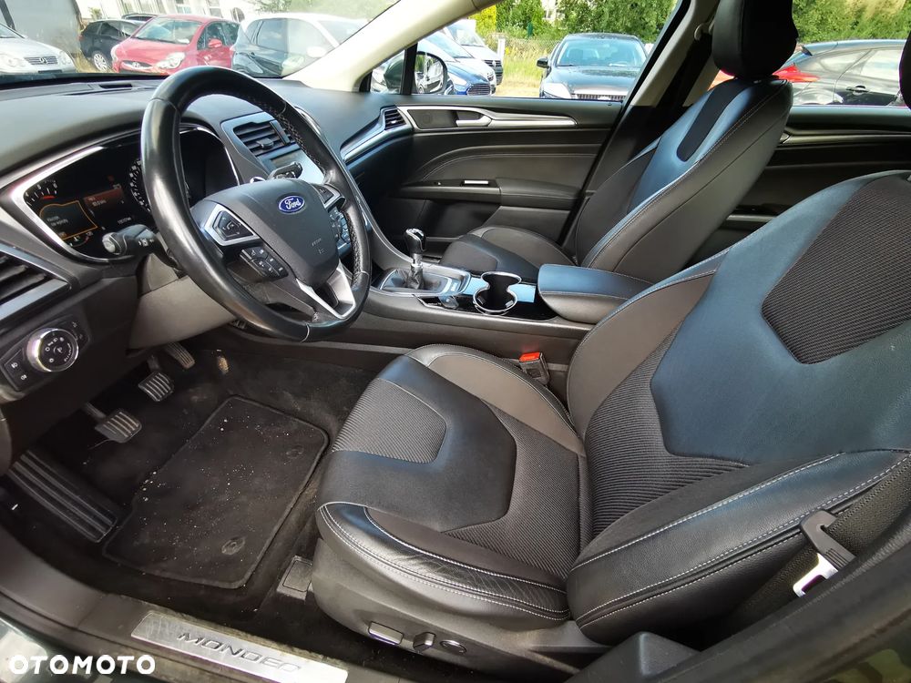 Ford Mondeo 2.0 TDCi Allrad Titanium - 12