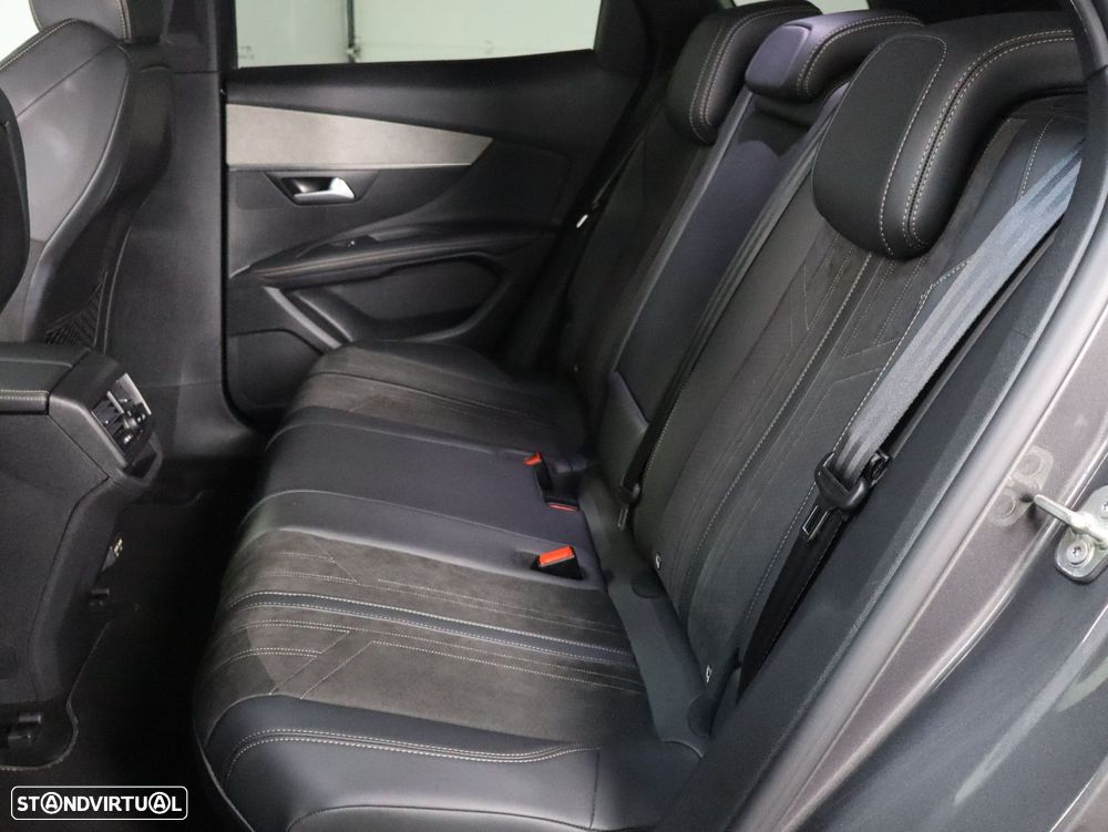 Peugeot 3008 1.2 PureTech GT Line EAT8 - 7