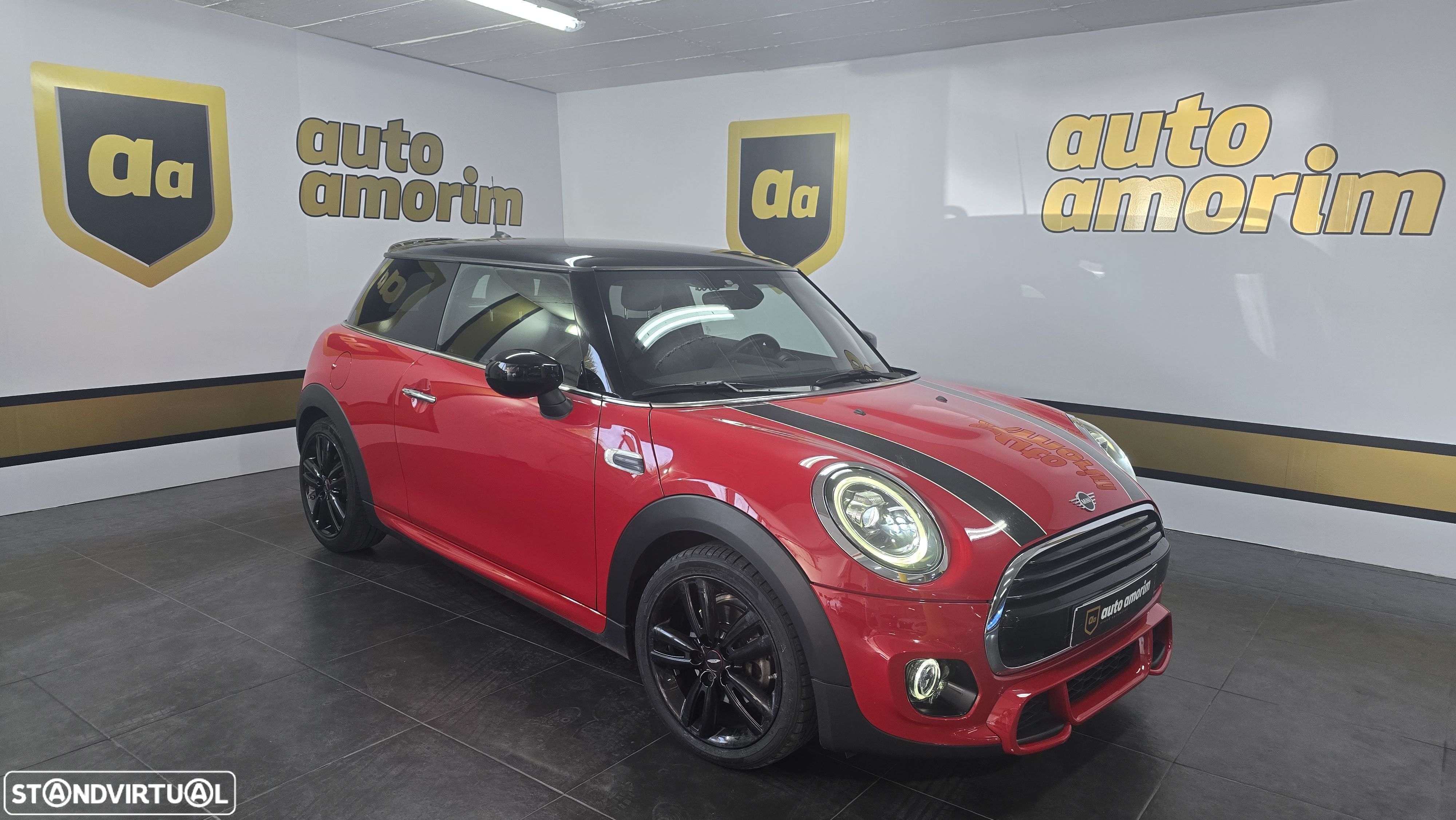 MINI 3 Portas Cooper Auto - 1