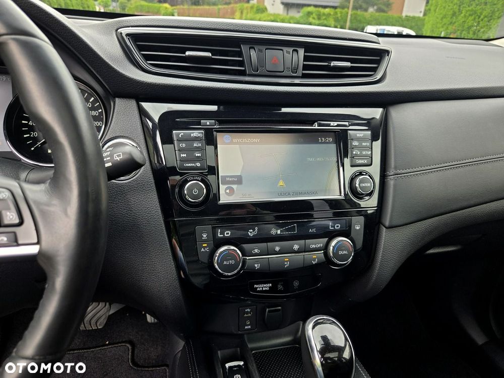 Nissan X-Trail 2.0 dCi Tekna 4WD Xtronic - 15