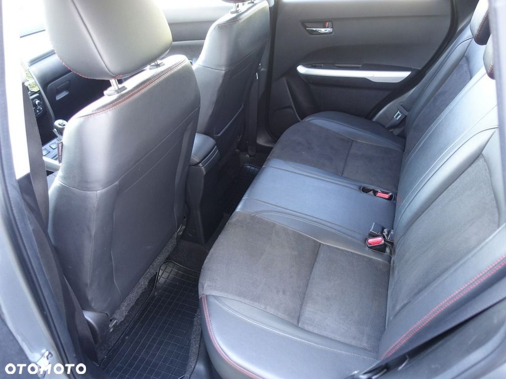 Suzuki Vitara - 18