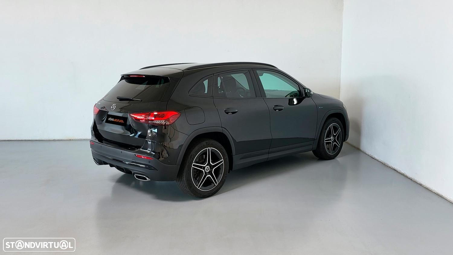 Mercedes-Benz GLA 250 e AMG Line - 4