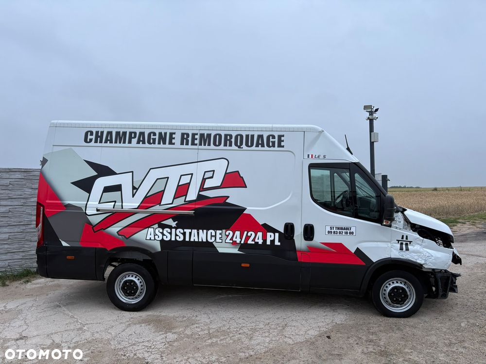 Iveco DAILY * 2024 Model * 3.0 HPI 180KM * 6.000km JAK NOWY * - 33