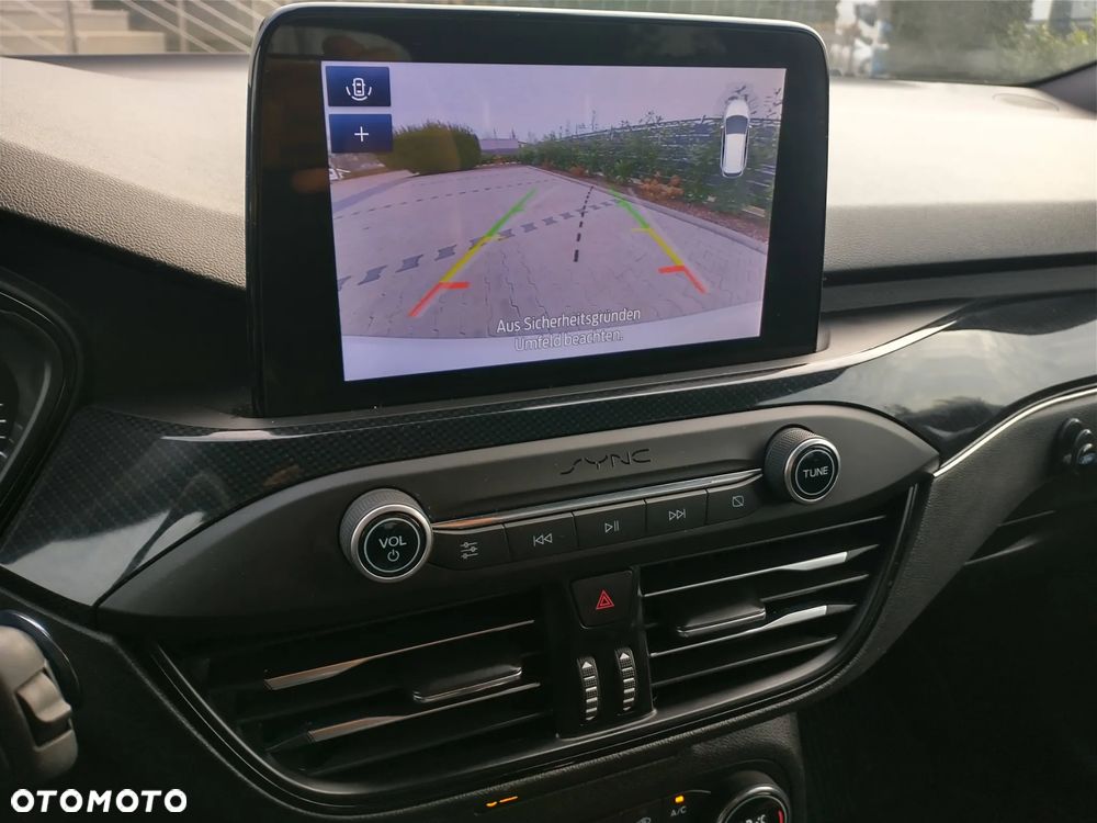 Ford Focus 1.0 EcoBoost Start-Stopp-System ST-LINE DESIGN - 4