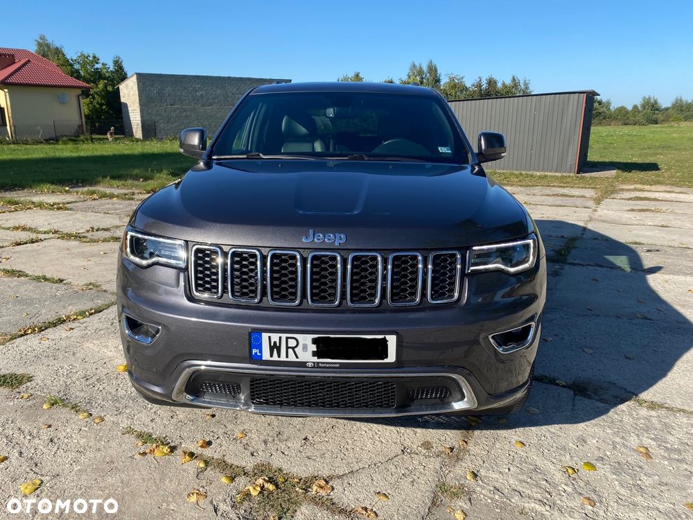 Jeep Grand Cherokee - 1