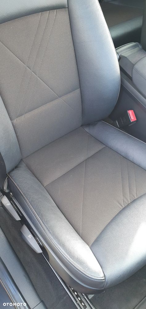 BMW X1 xDrive20d - 14