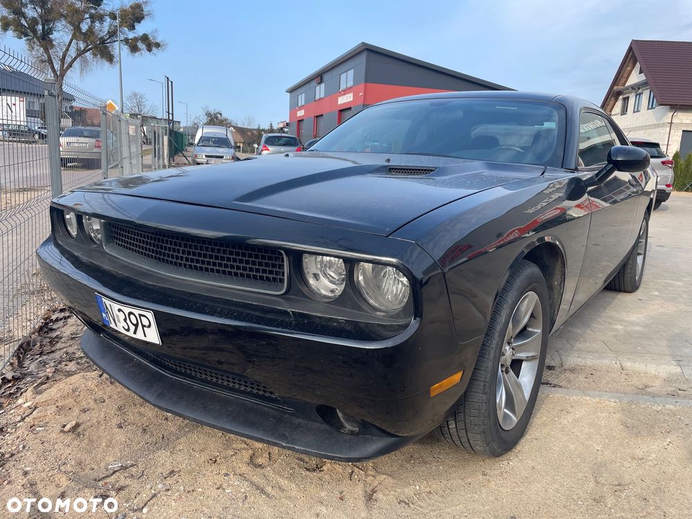 Dodge Challenger 3.5 SE - 7