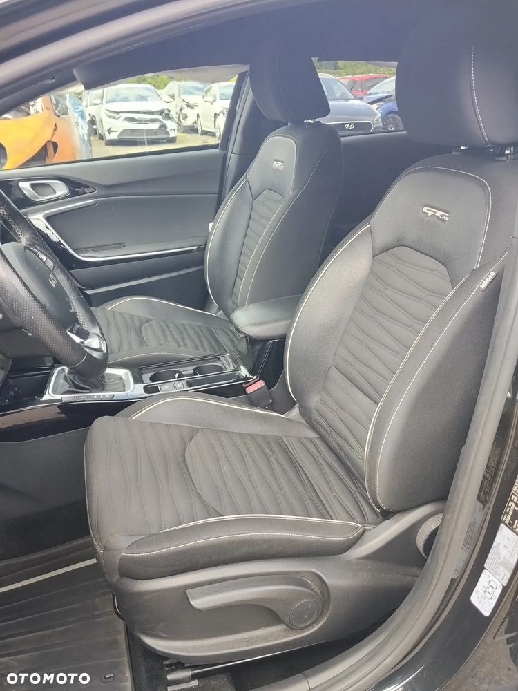 Kia ProCeed 1.5 T-GDI GT Line - 18