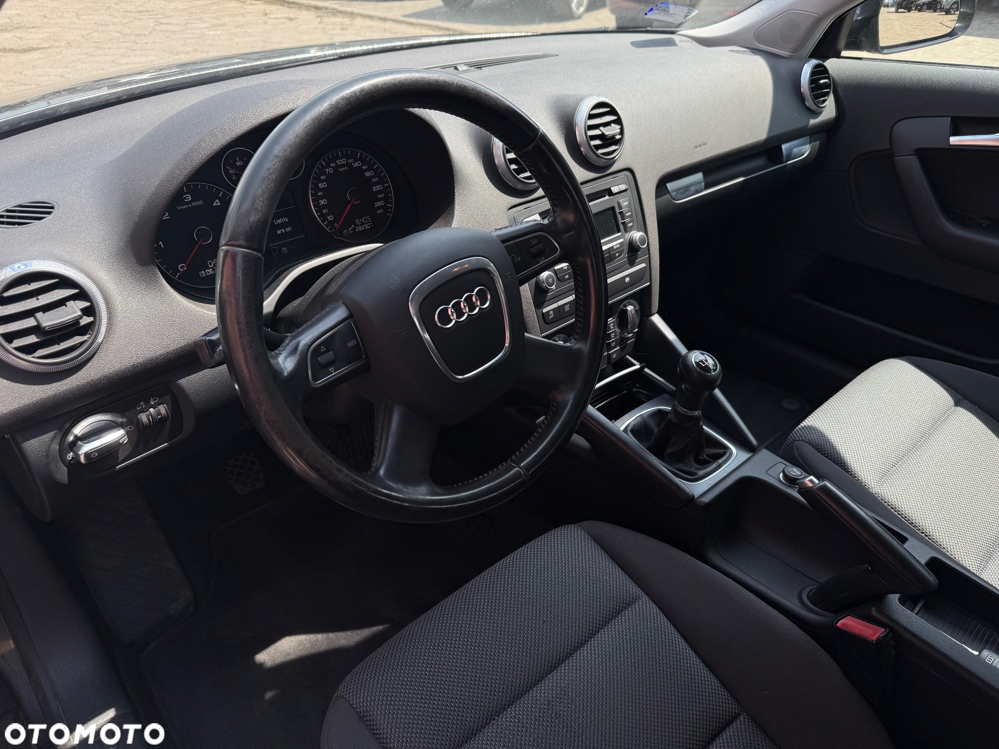 Audi A3 1.6 TDI Attraction - 19