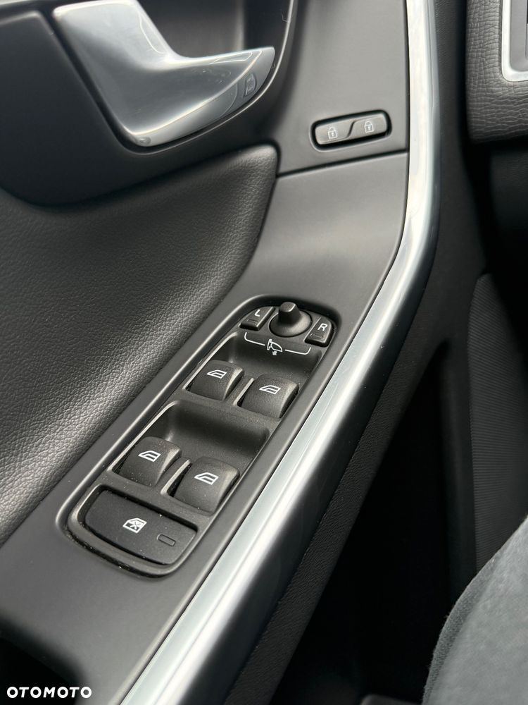 Volvo XC 60 D3 Geartronic Kinetic - 16