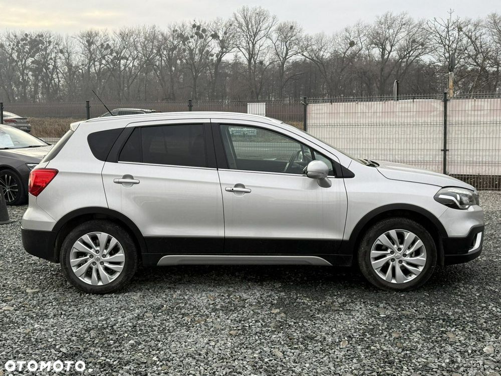 Suzuki SX4 S-Cross 1.4 SHVS Premium 4WD - 10