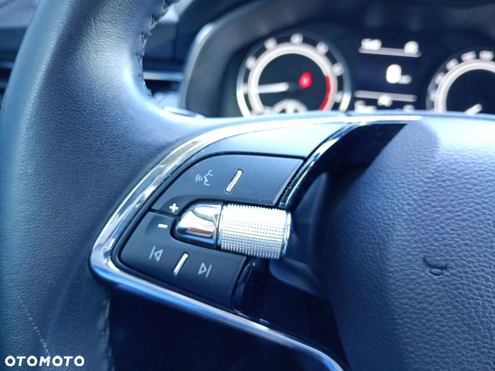 Skoda Kamiq 1.0 TSI Ambition - 17