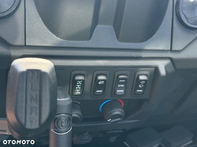 Polaris Ranger XP - 11