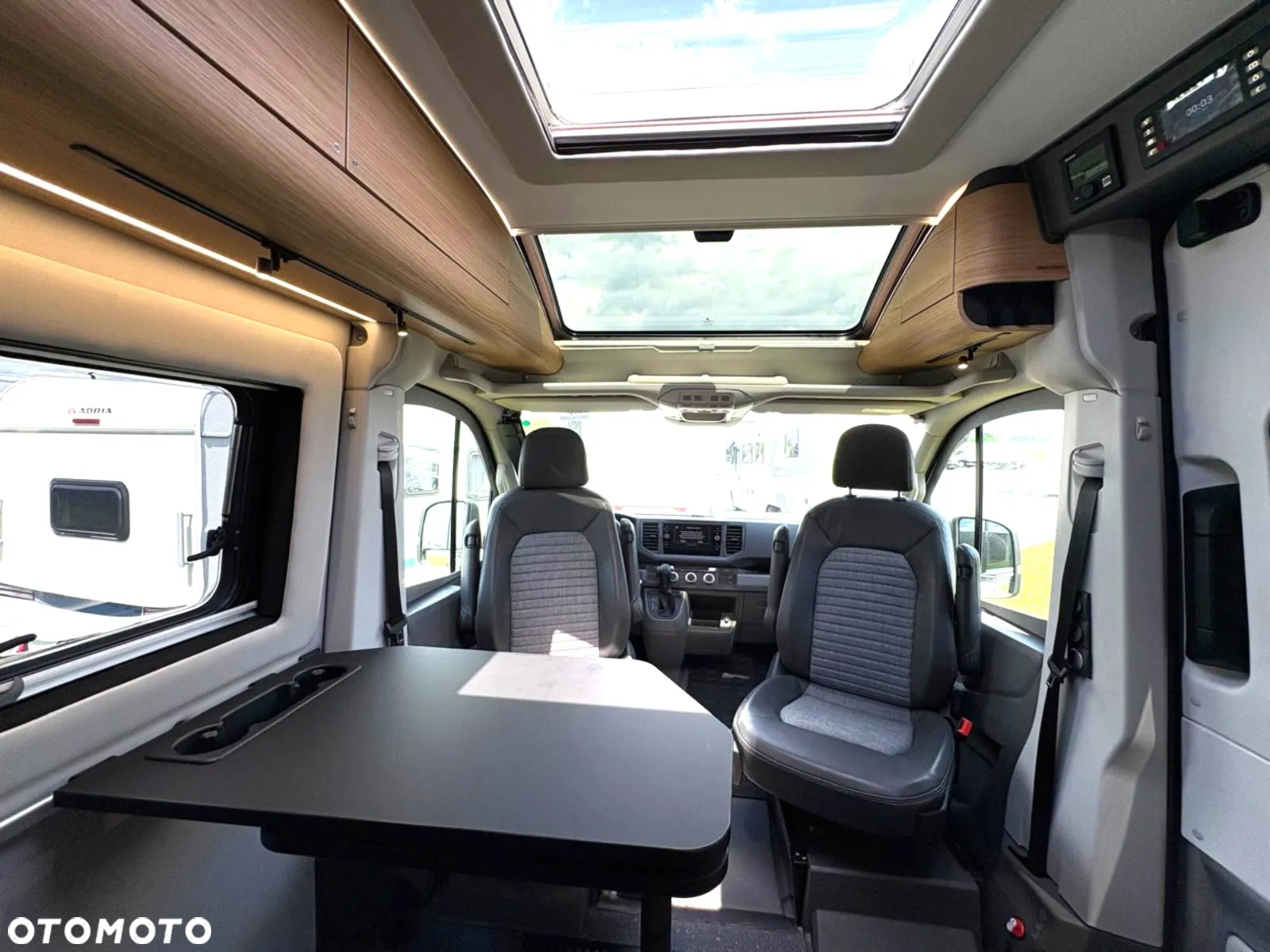 Adria Twin Max 680 SLB - 9