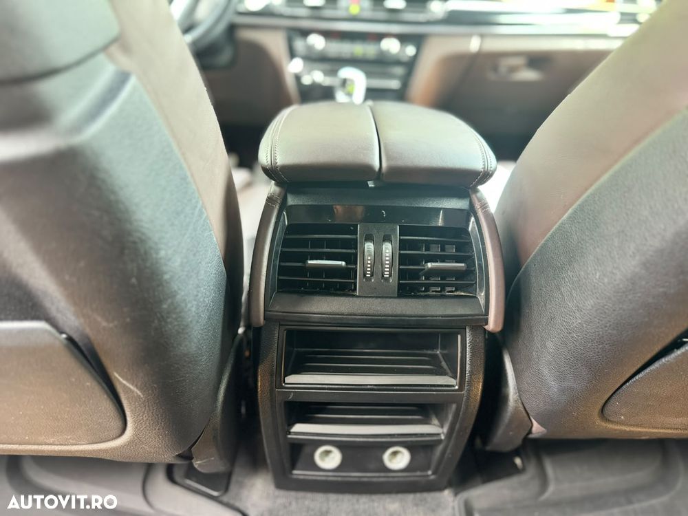 BMW X5 xDrive25d - 29