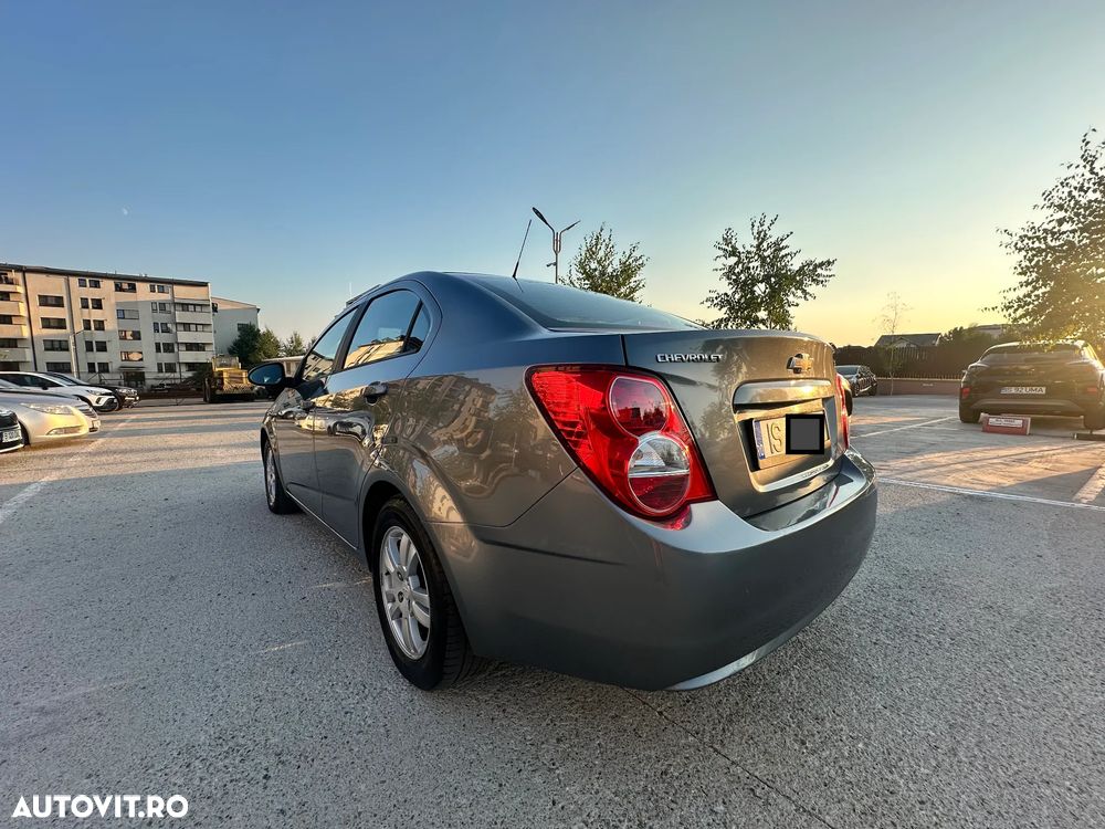 Chevrolet Aveo 1.4 LS 52 - 3