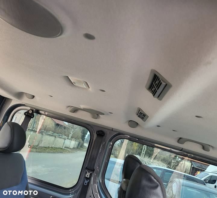Renault Trafic - 11