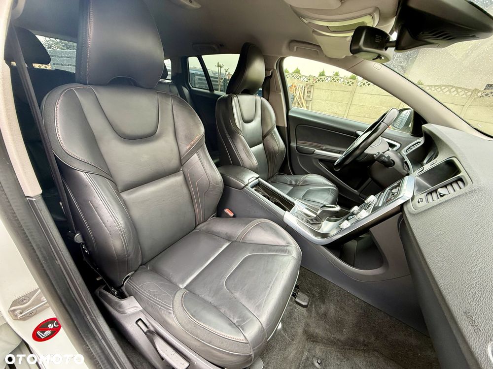 Volvo V60 D4 Drive-E Ocean Race - 10