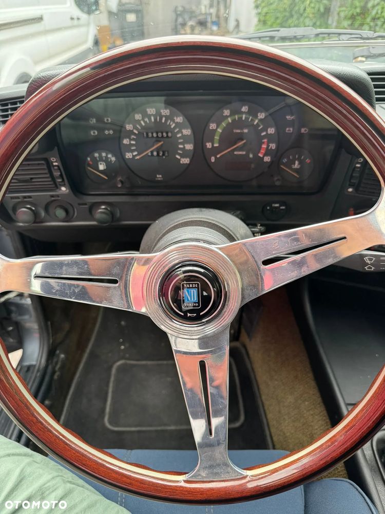 BMW Seria 3 318i - 27