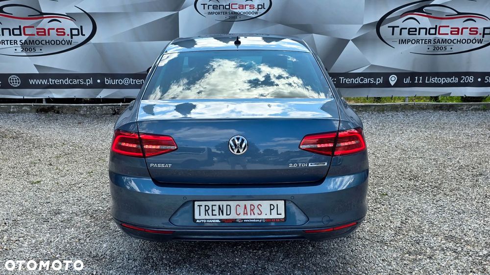Volkswagen Passat 2.0 TDI (BlueMotion Technology) Highline - 10
