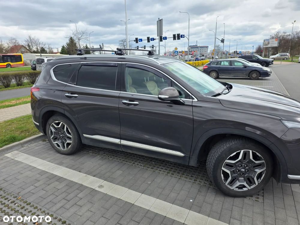 Hyundai Santa Fe - 3