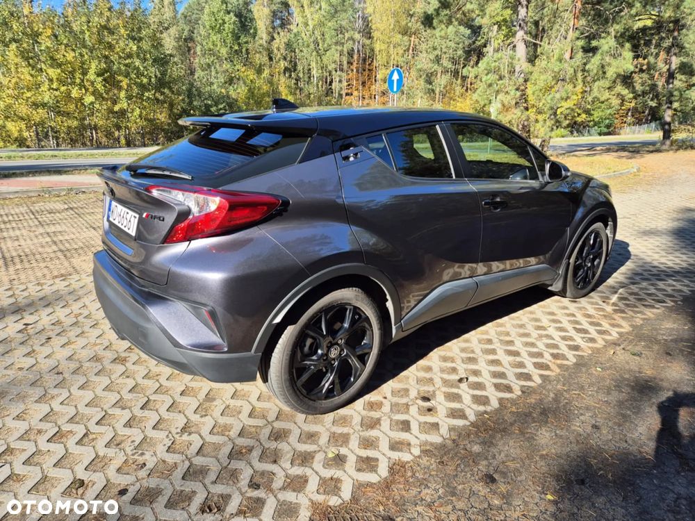 Toyota C-HR - 13