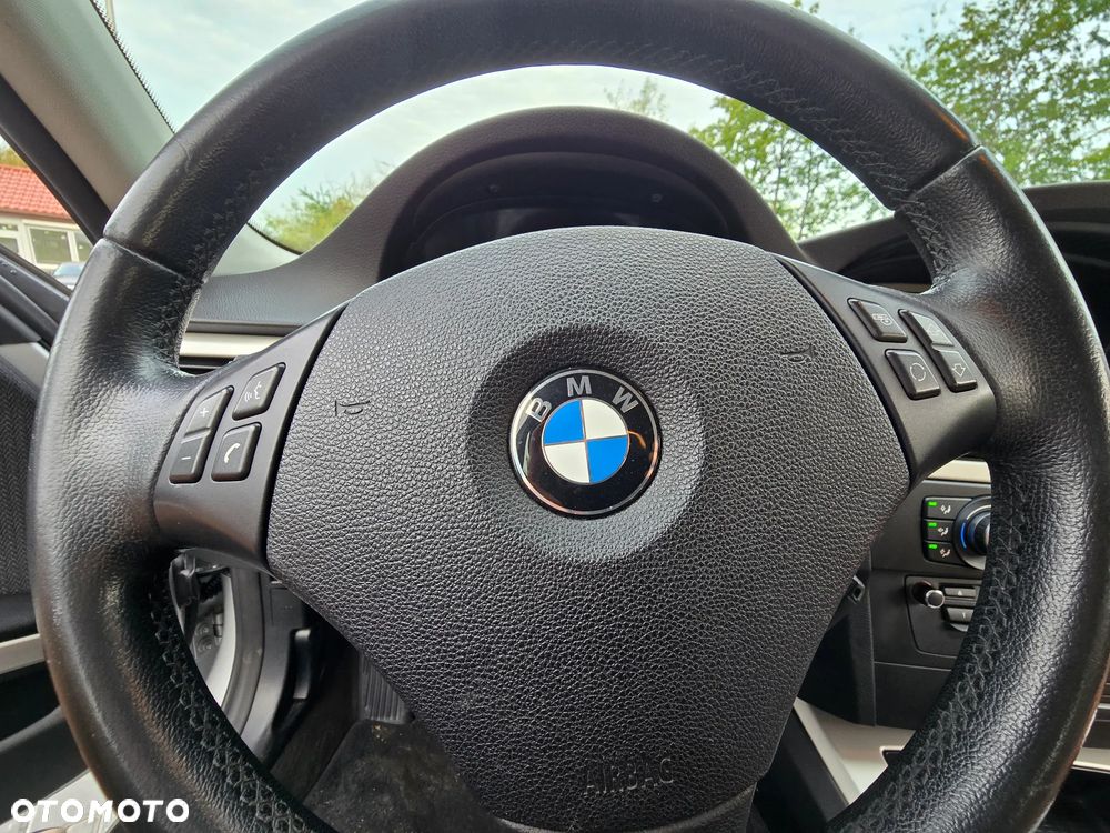 BMW Seria 3 - 21