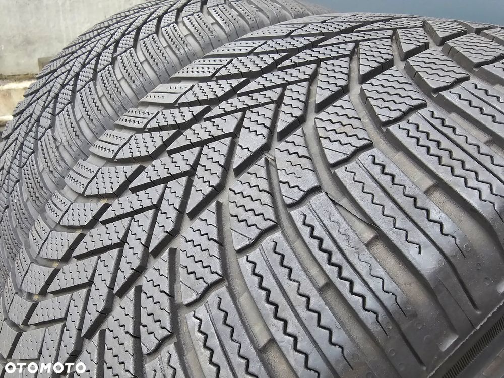 Bridgestone Blizzak LM005 255/50R19 103 T - 2