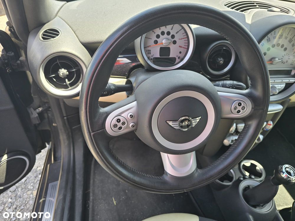 MINI Cooper 50 Mayfair - 12