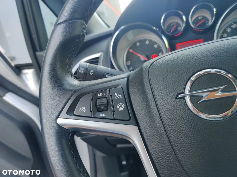 Opel Astra - 27