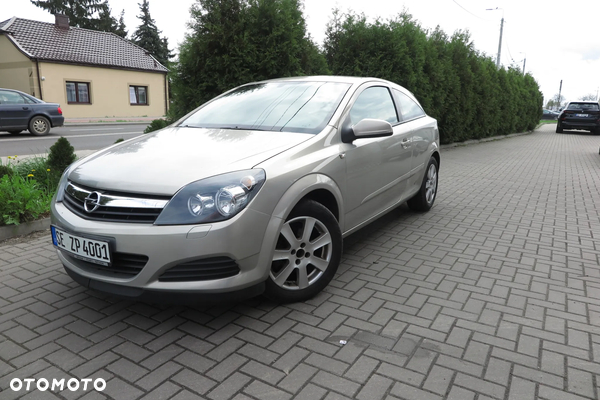 Opel Astra III GTC 1.6 Enjoy