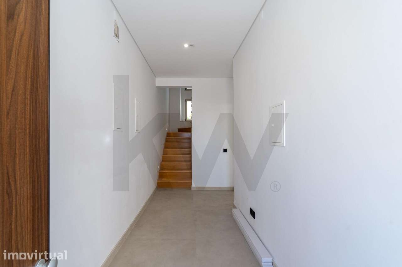 Moradia de luxo T5 no centro de Vila Real de Santo António com garagem - Grande imagem: 3/44