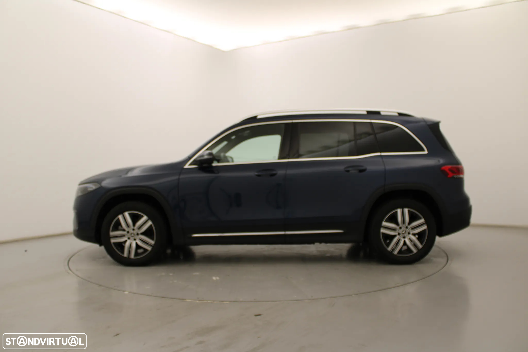 Mercedes-Benz EQB 250 Electric Art - 12