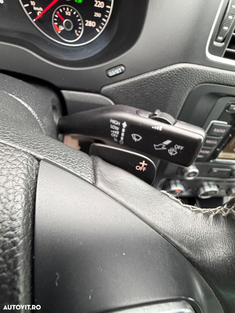 Volkswagen Jetta - 20