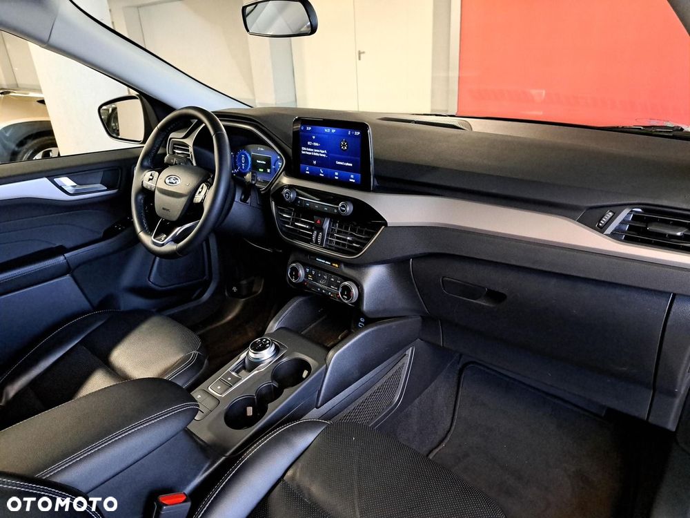 Ford Kuga 2.5 FHEV FWD Titanium X - 16