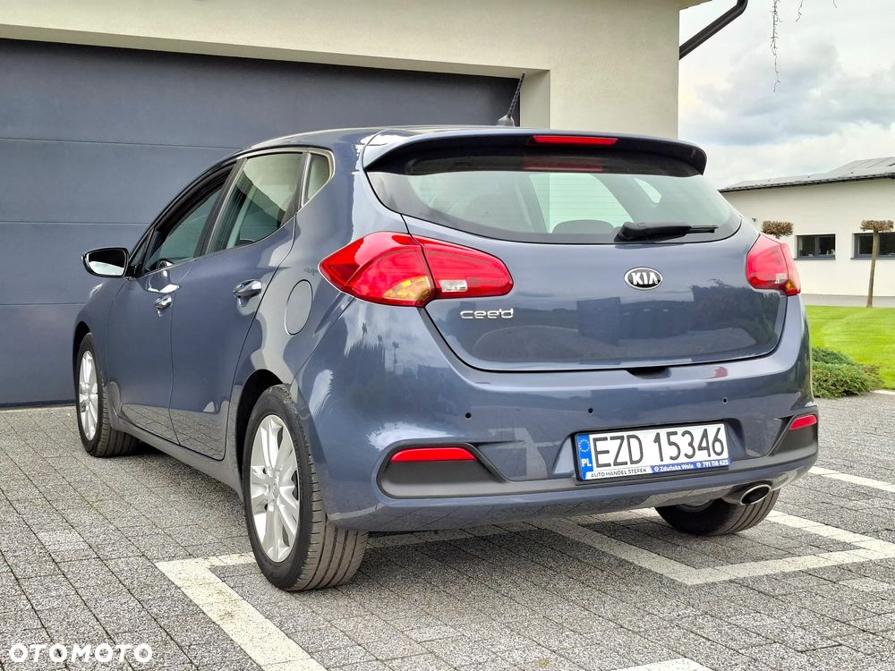 Kia Ceed 1.6 GDI Platinum Edition - 14