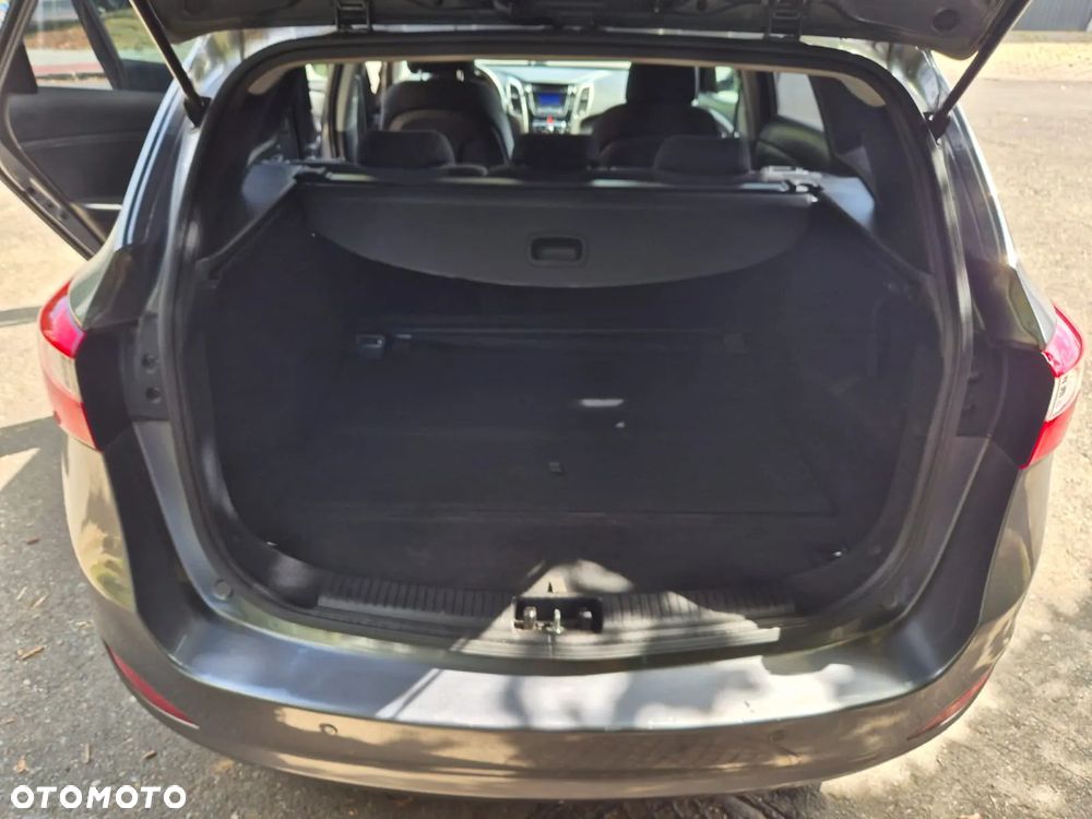 Hyundai i30 1.4 Classic - 12