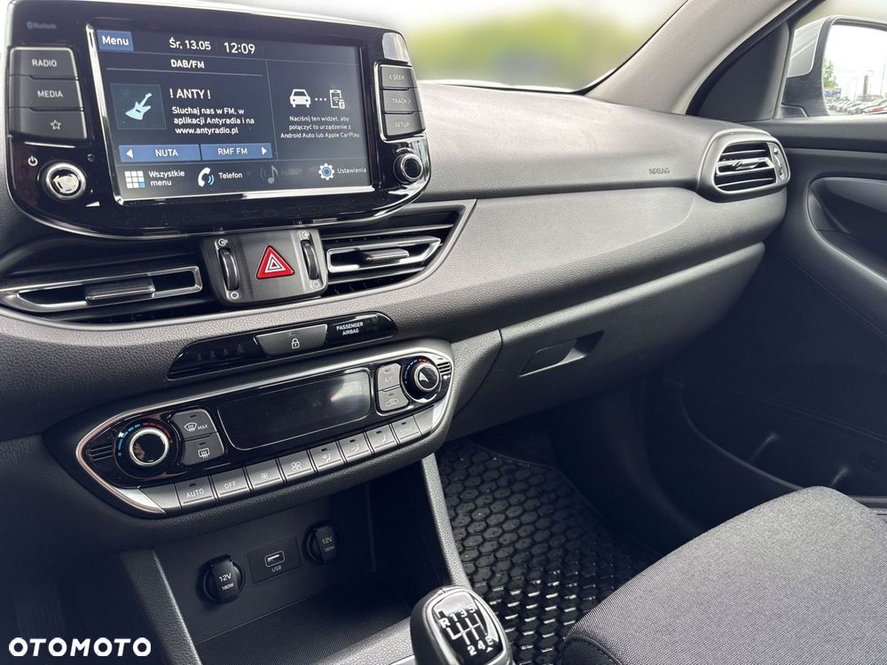 Hyundai i30 1.6 D Comfort - 20