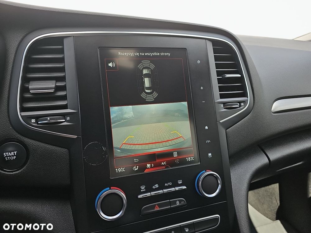 Renault Megane 1.5 Blue dCi Intens - 13