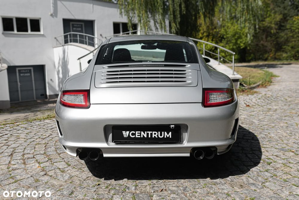 Porsche 911 Carrera Tiptronic S - 10