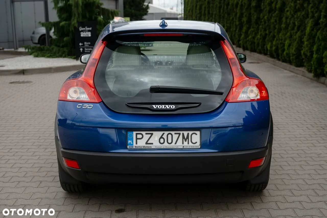 Volvo C30 1.6D Summum - 23
