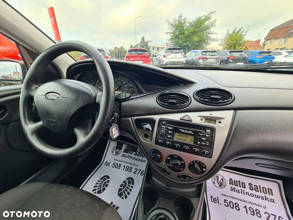 Ford Focus 1.6 16V Trend - 18