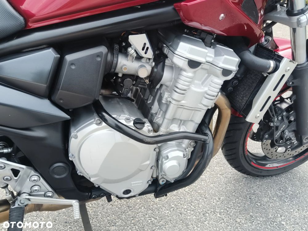 Suzuki Bandit - 34