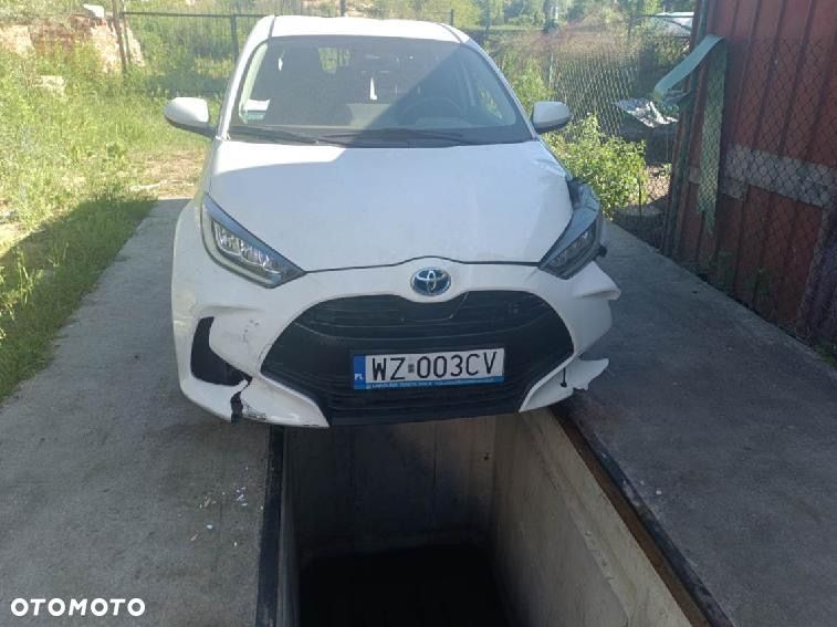 Toyota Yaris 1.5 20th Anniversary CVT - 2