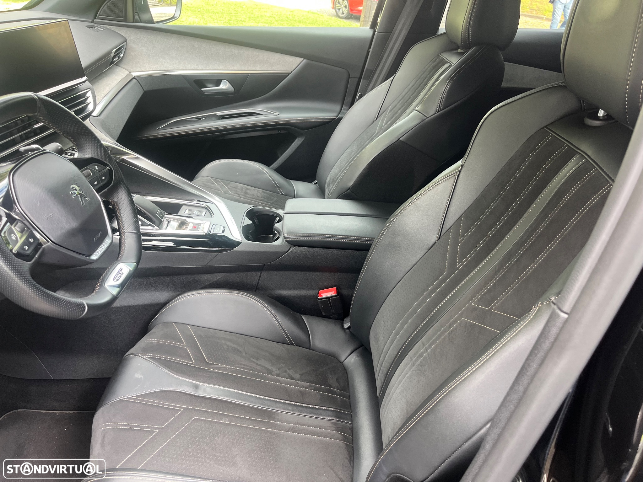 Peugeot 3008 1.5 BlueHDi GT EAT8 - 6