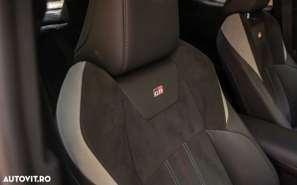 Toyota C-HR 1.8 Hybrid Flow - 10